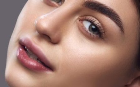 Dermal Fillers Dubai: Smooth Wrinkles and Restore Volume Instantly