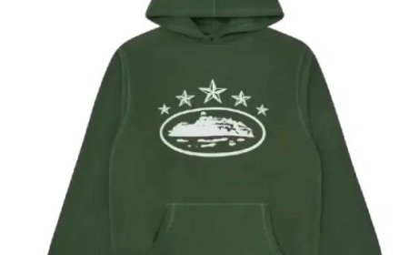 The Rise of the Corteiz Hoodie: A Streetwear Icon