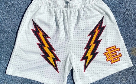 Eric Emanuel Short Looks That Snap on Sight