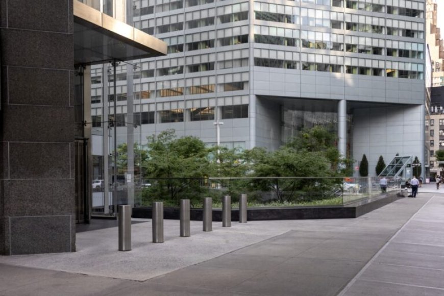 Concrete Restoration Services That Improve Safety and Strength
