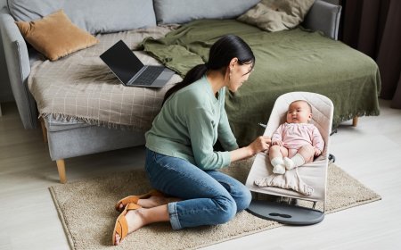 Newborn Sitting Services: Why Professional Baby Care Matters from Day One
