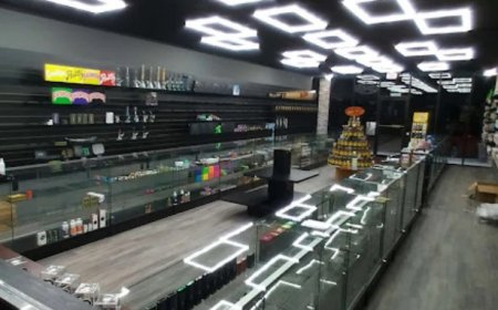 Smoke Shop Rex – The King of Premium Smoke Accessories
