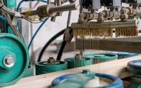 Industrial Adhesives Market Growth and Strategic Outlook 2025-2032